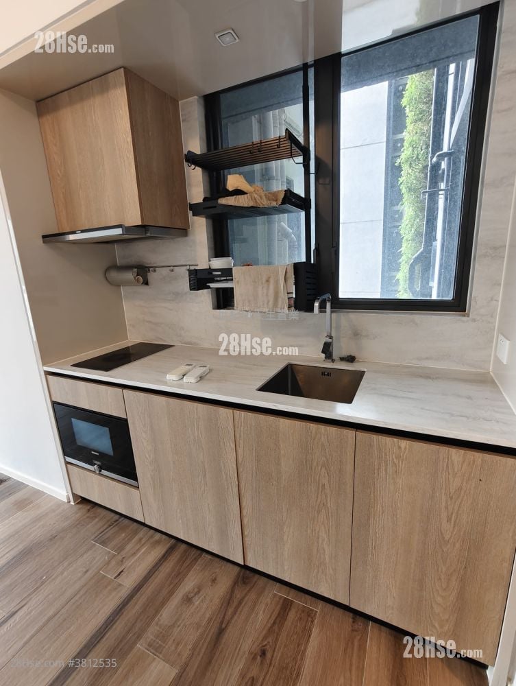 The Carmel Rental 587 ft²