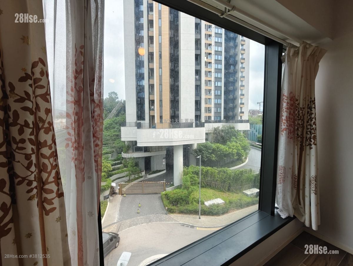 The Carmel Rental 587 ft²