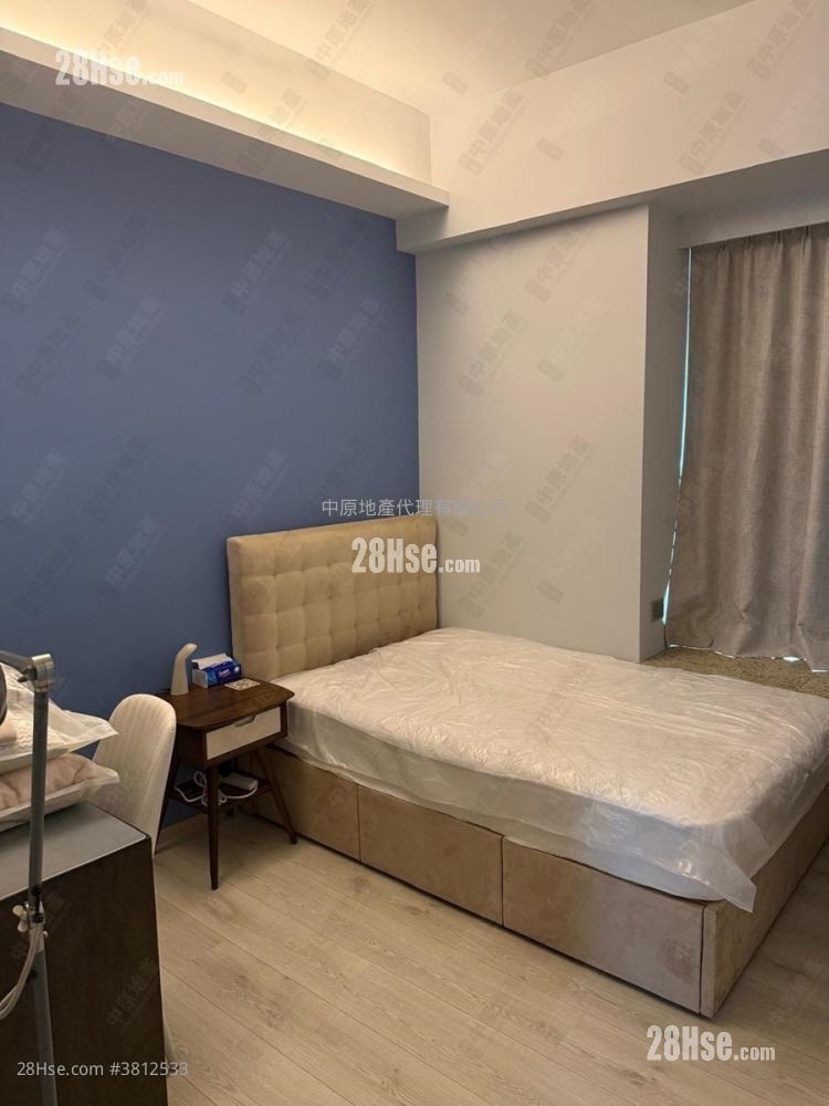 Symphony Bay Sell 4 Bedrooms , 2 Bathrooms 1,326 ft²