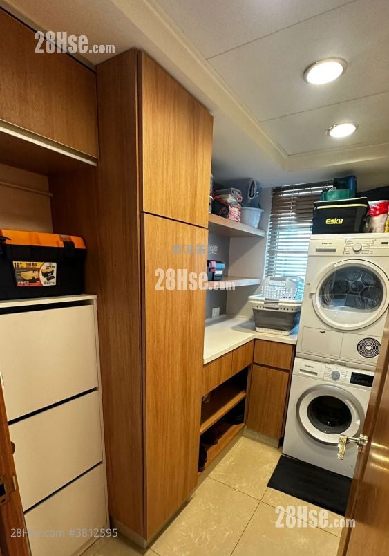 浴室: 珀丽湾 租盘 4 房 , 2 浴室 1,253 平方尺