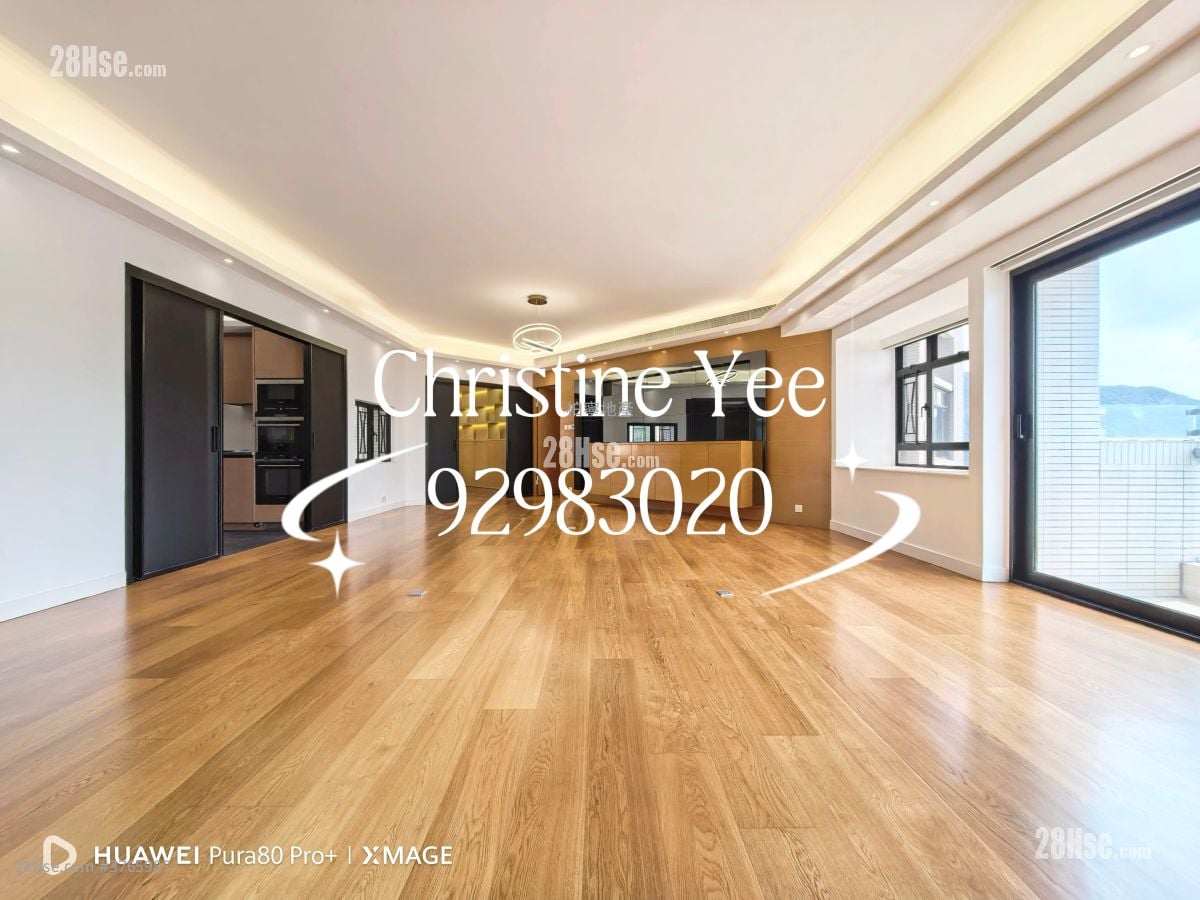 Cavendish Heights Rental 4 Bedrooms , 2 Bathrooms 1,811 ft²