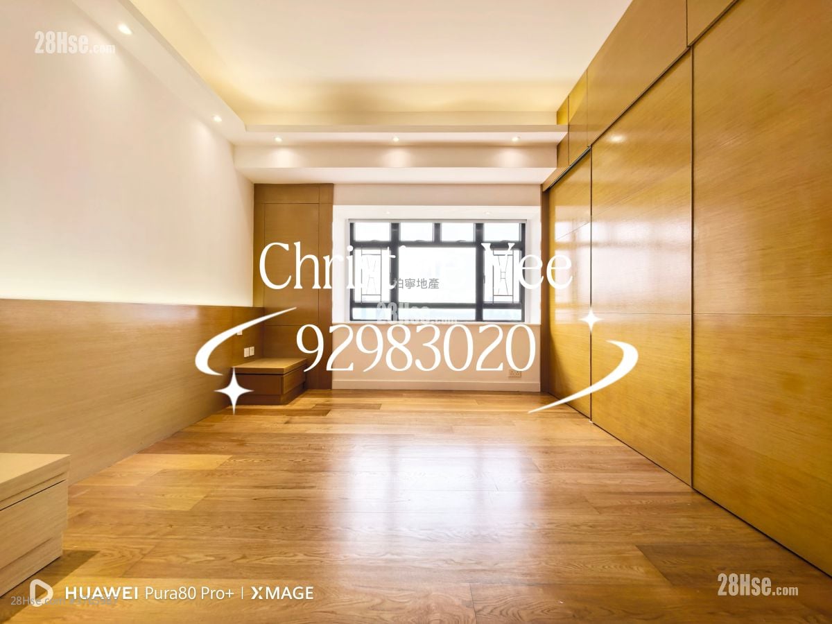 Cavendish Heights Rental 4 Bedrooms , 2 Bathrooms 1,811 ft²