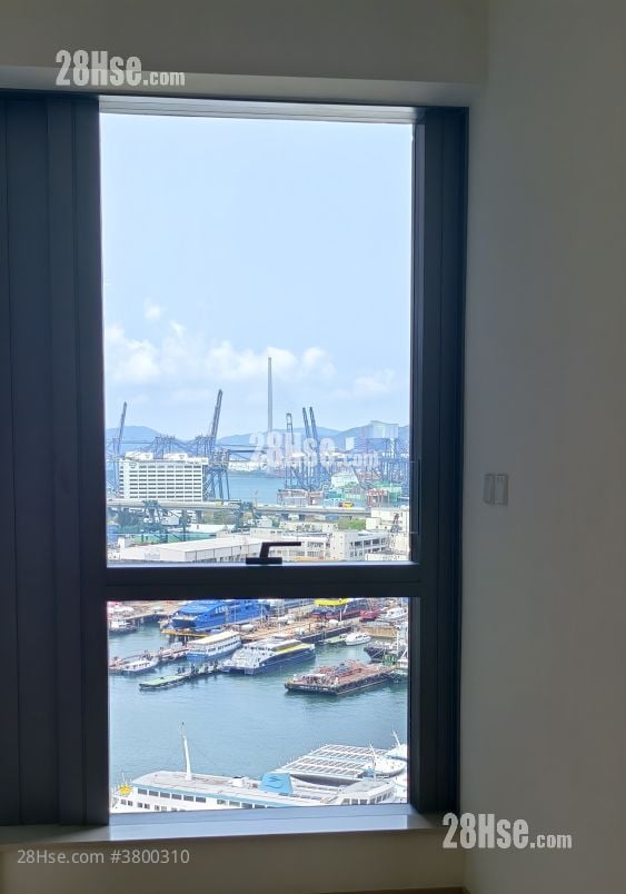 Grand Victoria Rental 1 Bathroom 278 ft²