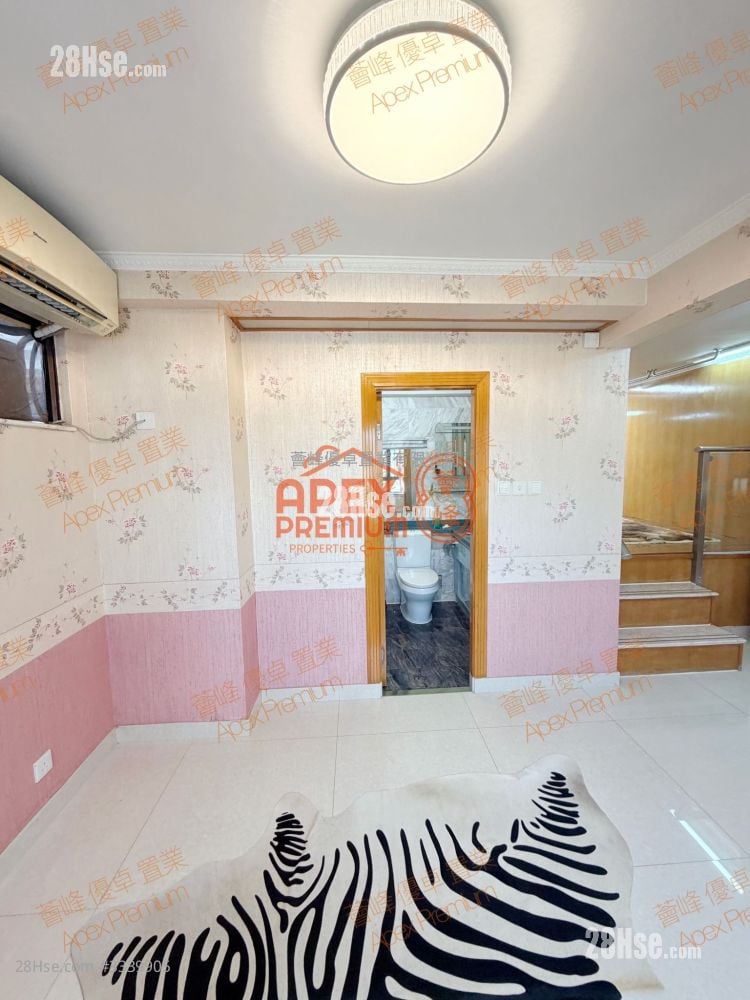 又一居 租盘 3 房 , 3 浴室 1,072 平方尺