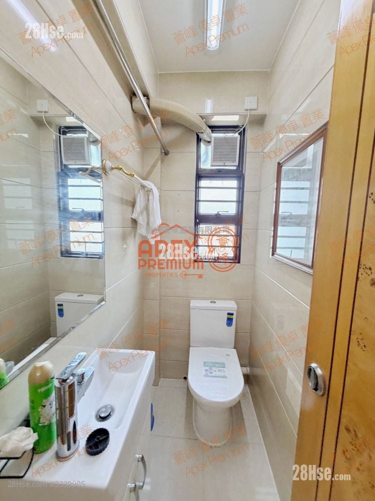 又一居 租盘 3 房 , 3 浴室 1,072 平方尺