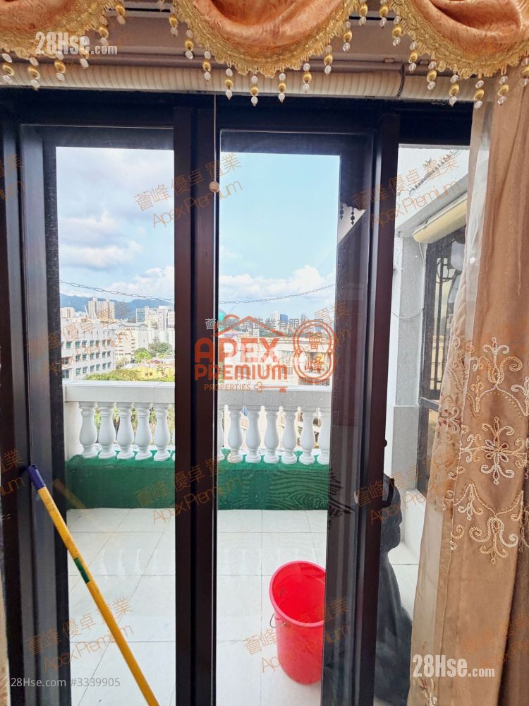 又一居 租盘 3 房 , 3 浴室 1,072 平方尺