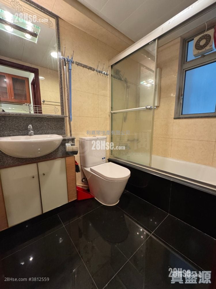 泓都 售盘 2 房 , 1 浴室 482 平方尺