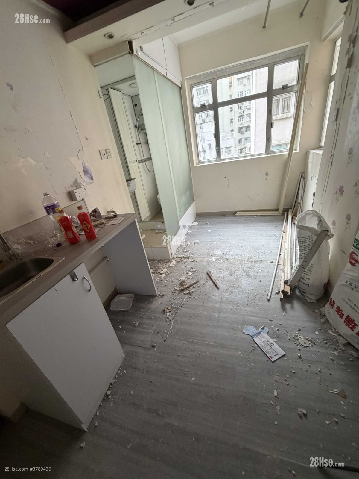 仁德大厦 售盘 2 房 , 1 浴室 367 平方尺