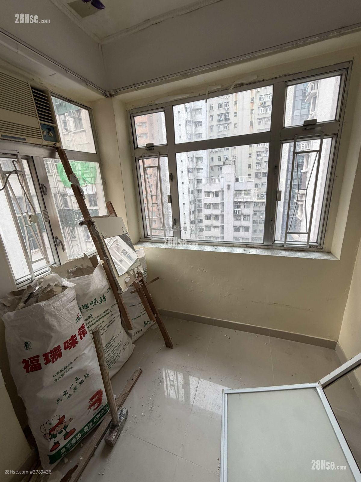 仁德大厦 售盘 2 房 , 1 浴室 367 平方尺