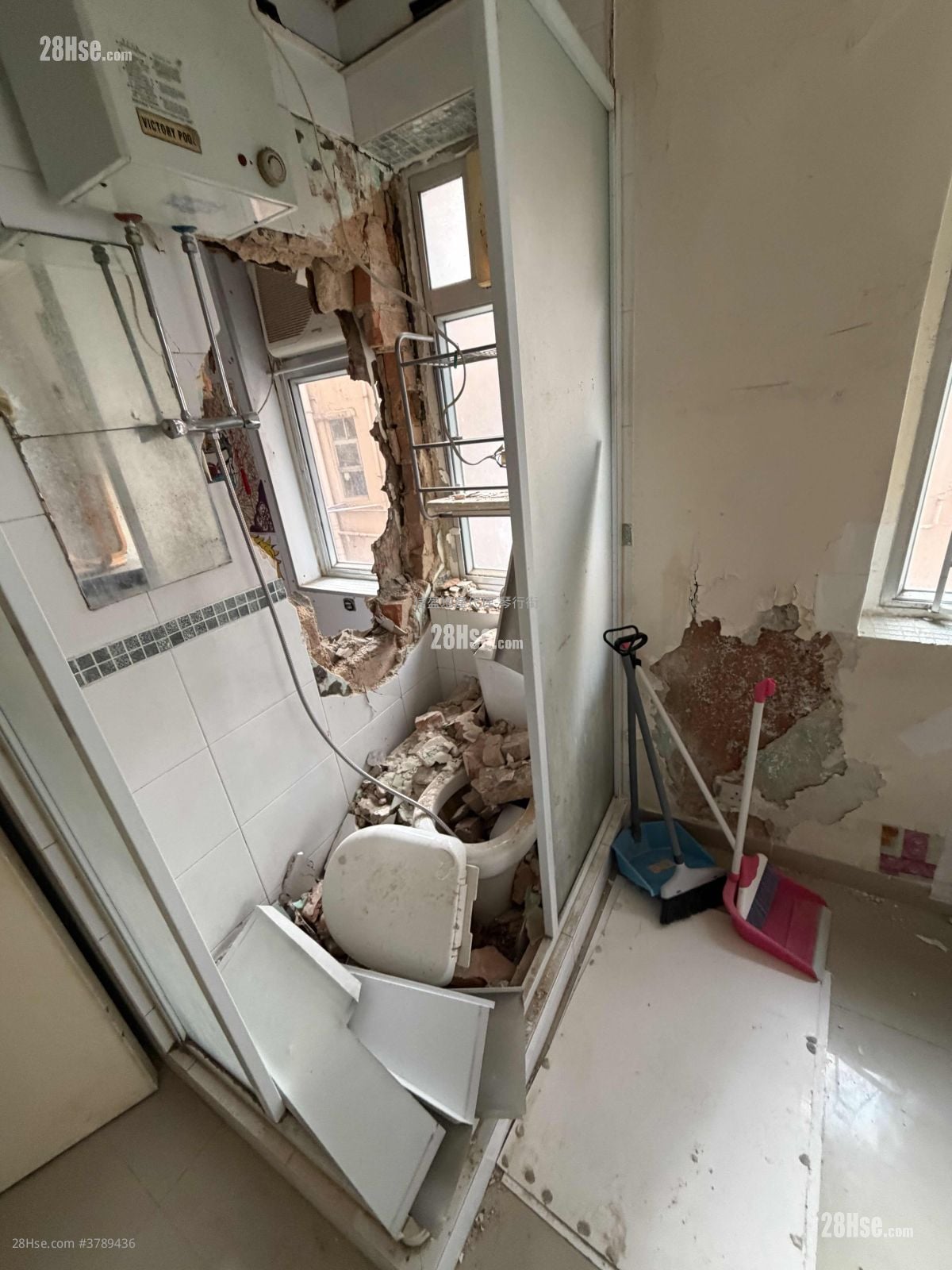 仁德大厦 售盘 2 房 , 1 浴室 367 平方尺