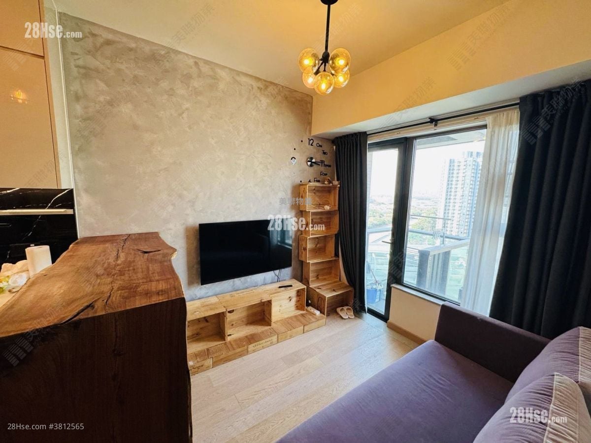 Sol City Sell 1 Bedroom , 1 Bathroom 322 ft²