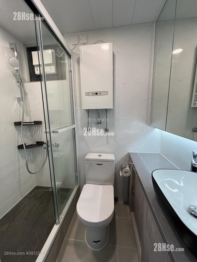 Grandeur Garden Sell 2 Bedrooms , 1 Bathroom 314 ft²