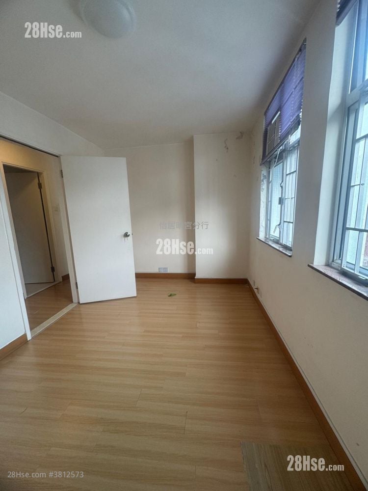 太古城 售盤 2 房 , 1 浴室 580 平方呎