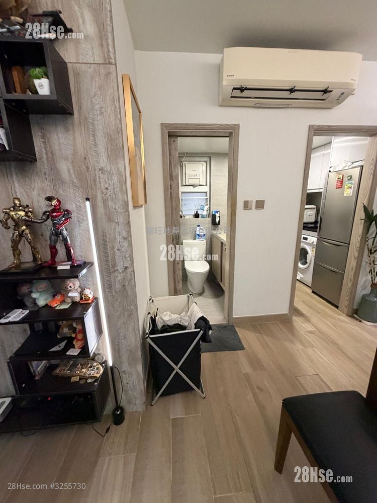 Paradise Square Sell 2 Bedrooms , 1 Bathroom 368 ft²