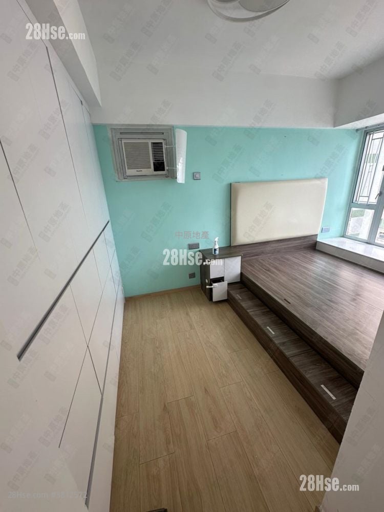 master room: Marina Garden Sell 3 Bedrooms 567 ft²