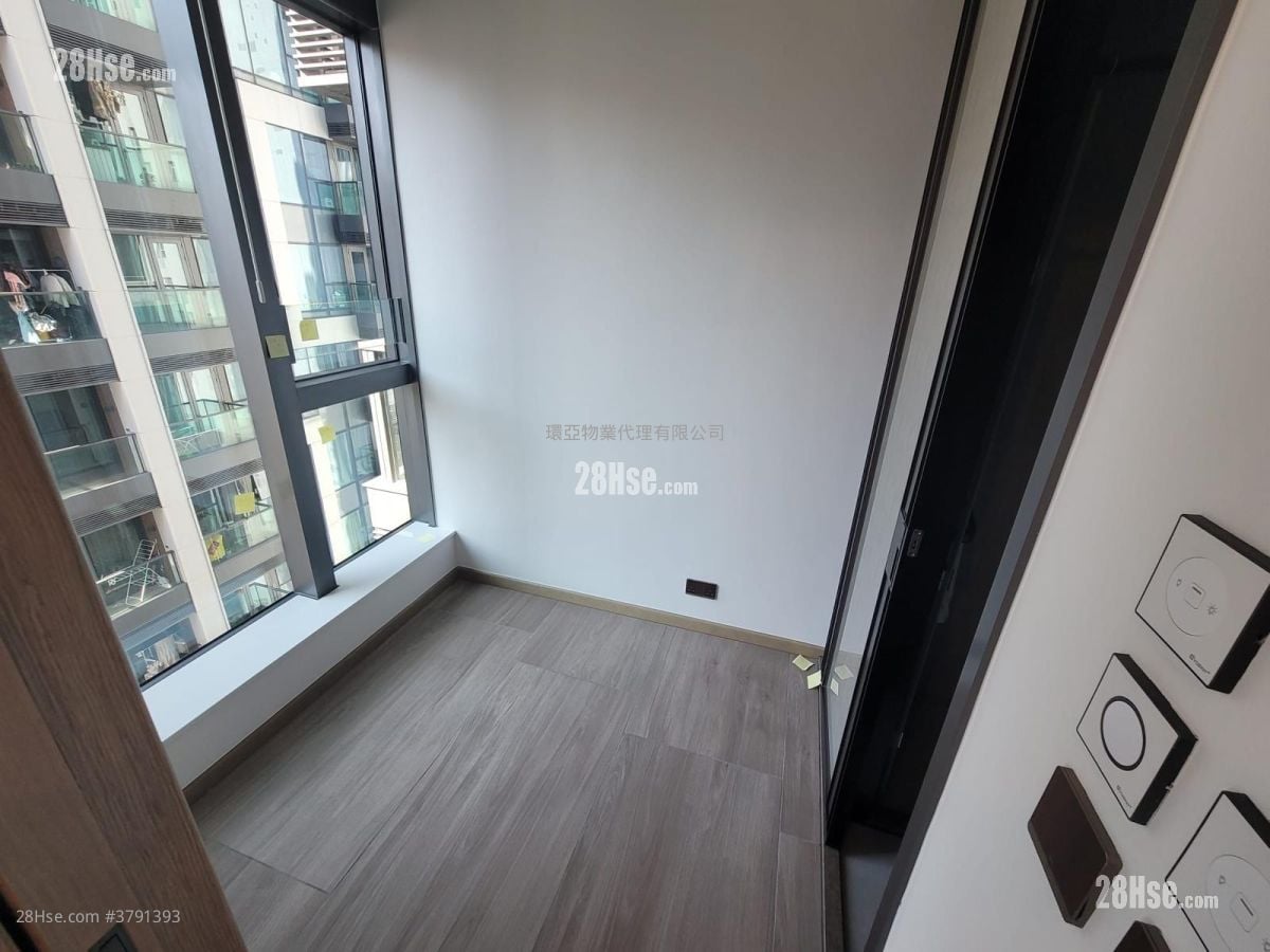 Two Artlane Rental 1 Bedroom , 1 Bathroom 243 ft²