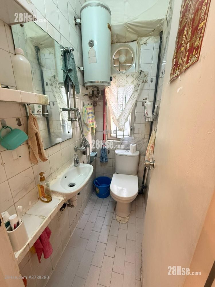 宏丰大厦 售盘 2 房 , 1 浴室 351 平方尺