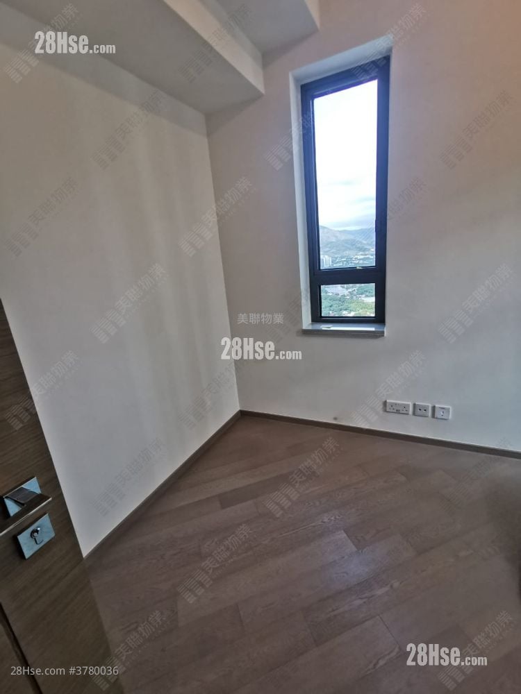 The Yoho Hub Rental 464 ft²