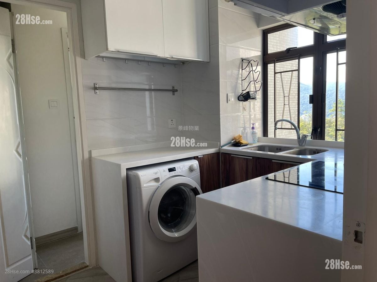 华景山庄 售盘 4 房 , 3 浴室 1,057 平方尺