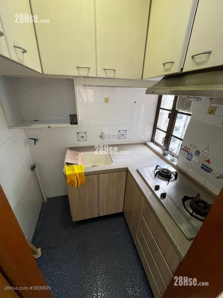 富裕大厦 租盘 2 房 , 1 浴室 433 平方尺