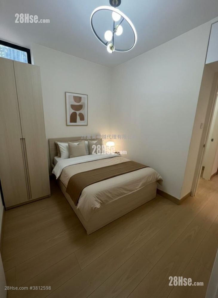 Tai Hing Gardens Sell 2 Bedrooms , 1 Bathroom 447 ft²