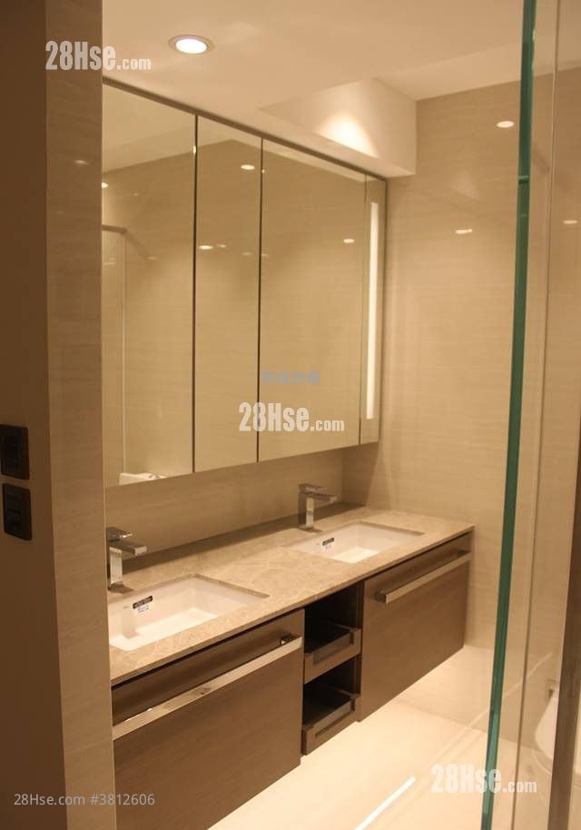 華景山莊 售盤 3 房 , 2 浴室 1,124 平方呎