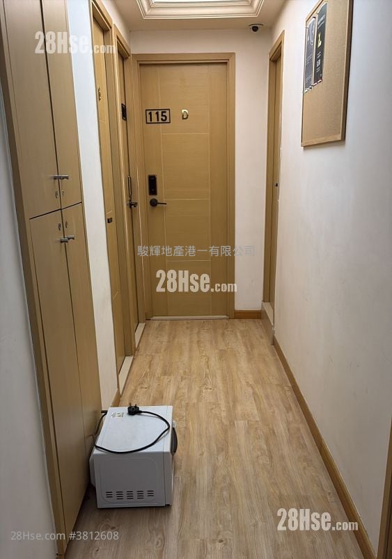 Kwong On Building Rental 140 ft²