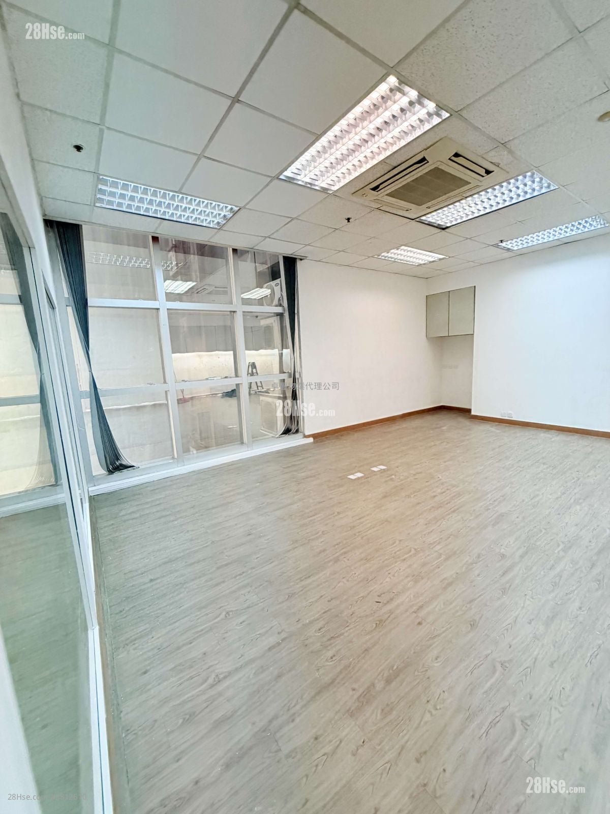 時運中心 租盤 3 房 1,150 平方呎