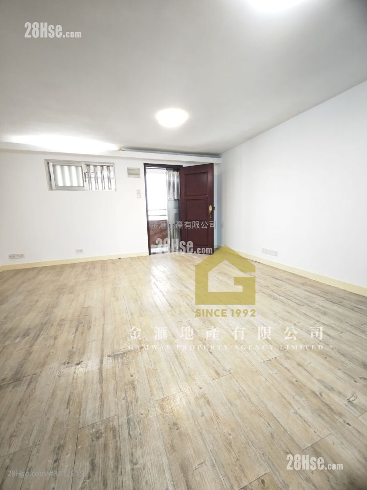 东头(二)邨 售盘 2 房 , 1 浴室 424 平方尺