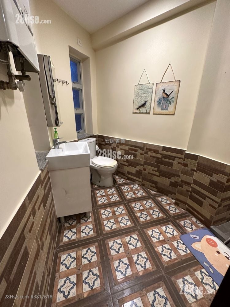 Rose Mansion Rental 200 ft²