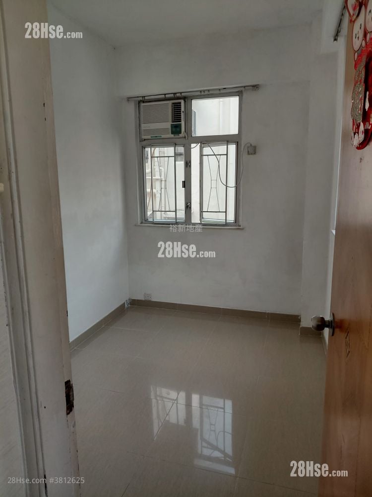 葵涌大厦 租盘 1 房 150 平方尺