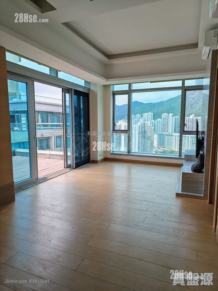 現崇山 租盤 932 平方呎