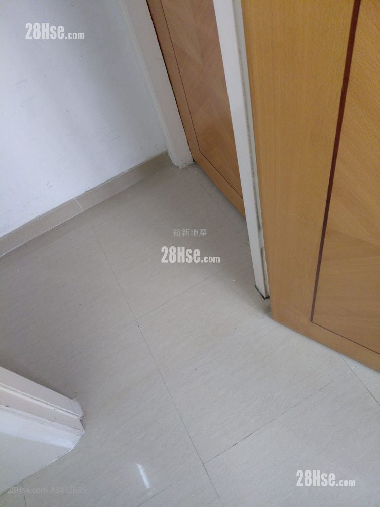 葵涌大厦 租盘 1 房 150 平方尺