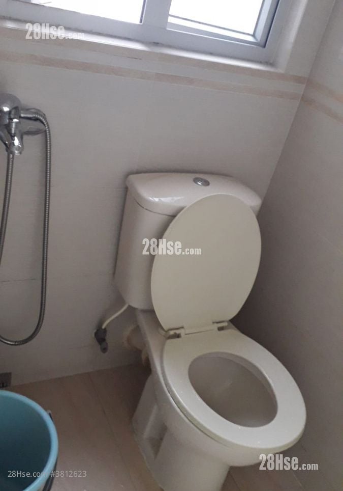 合和大厦 租盘 2 房 , 1 浴室 305 平方尺