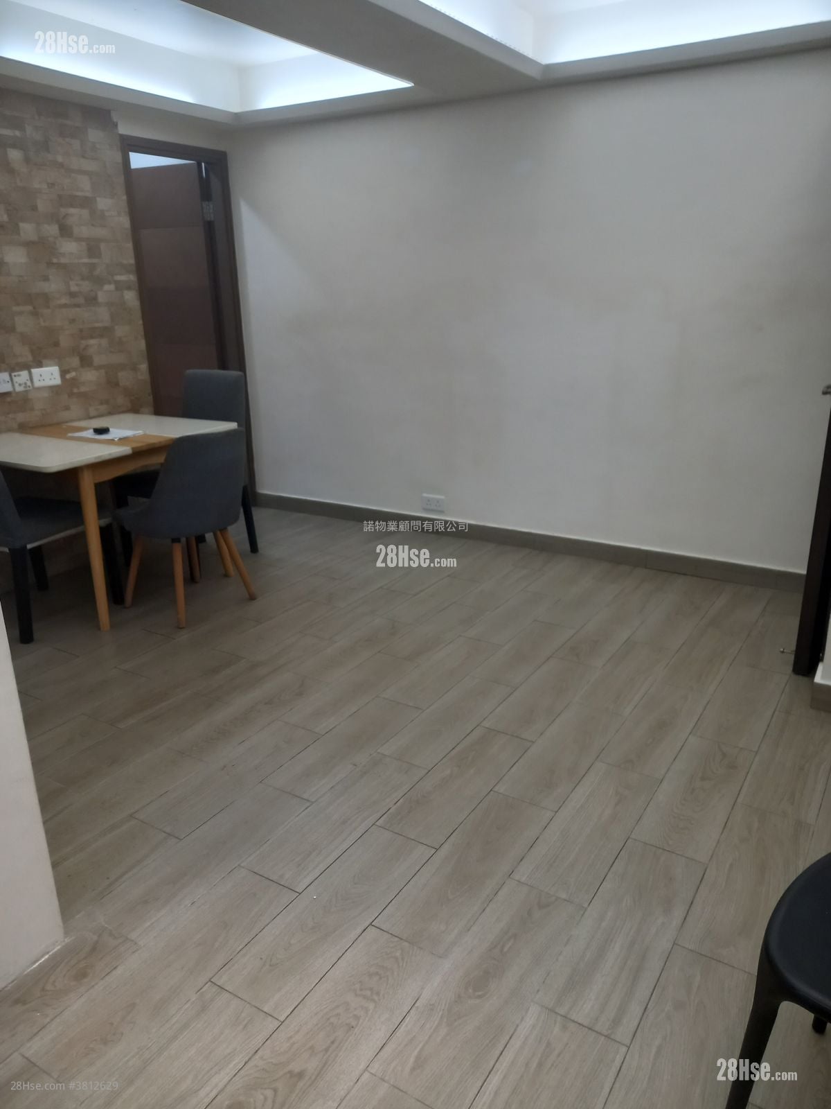 恒星楼 租盘 2 房 , 1 浴室 356 平方尺