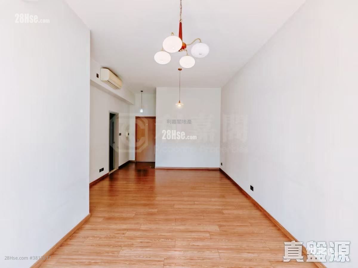 Avignon Sell 3 Bedrooms 922 ft²