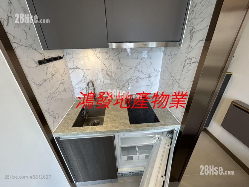 Ava228 Rental Studio , 1 Bathroom 155 ft²