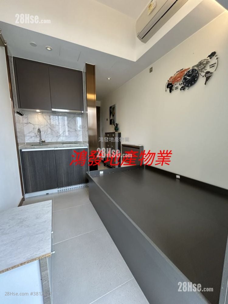 Ava228 Rental Studio , 1 Bathroom 155 ft²