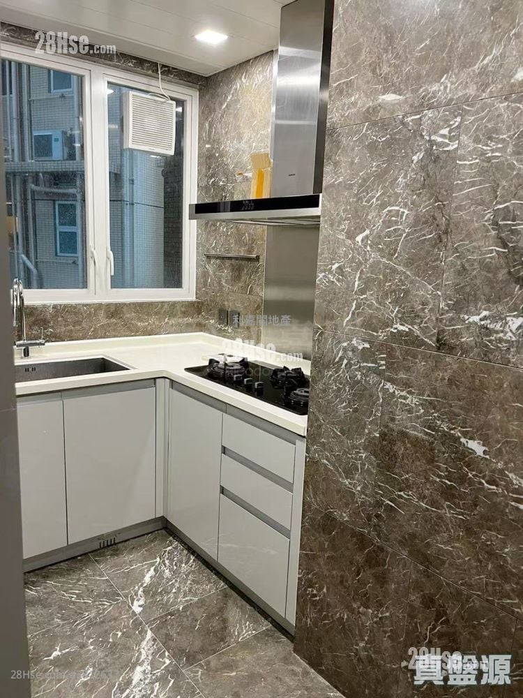 Avignon Sell 3 Bedrooms 922 ft²