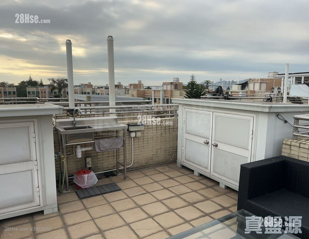 深灣畔 售盤 2 房 , 1 浴室 395 平方呎