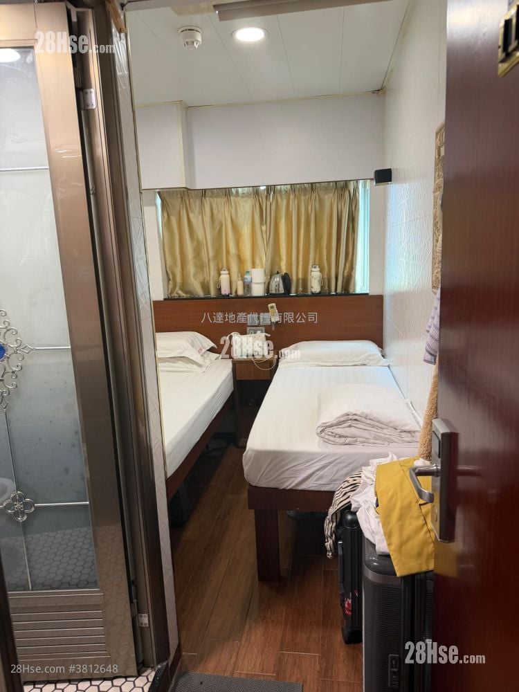 Kingland Apartments Sell 5+ Bedrooms , 5+ Bathrooms 830 ft²