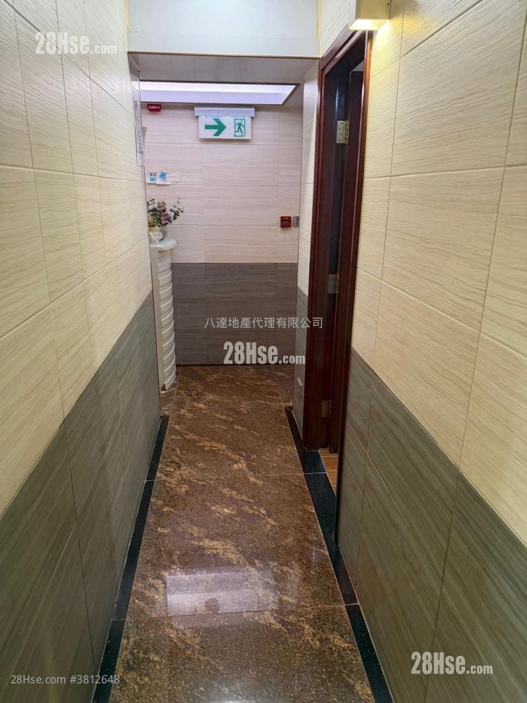 Kingland Apartments Sell 5+ Bedrooms , 5+ Bathrooms 830 ft²