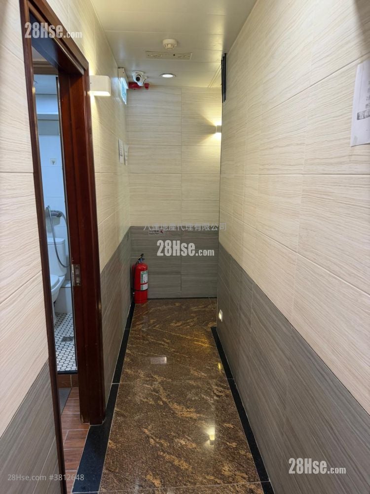 Kingland Apartments Sell 5+ Bedrooms , 5+ Bathrooms 830 ft²