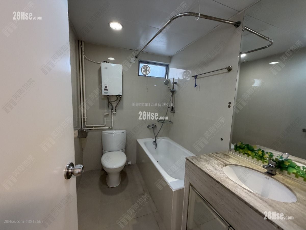 雅阁花园 售盘 3 房 , 2 浴室 1,696 平方尺