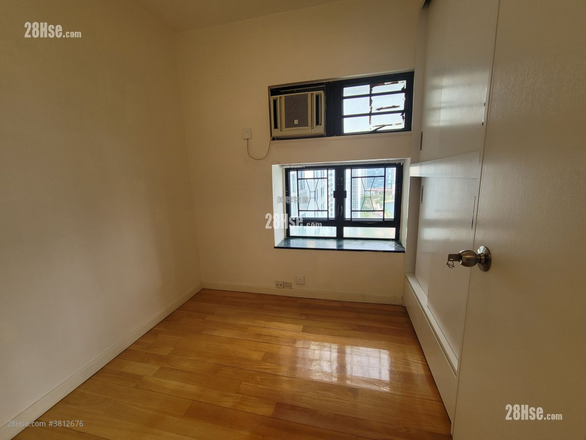 湾景花园 售盘 3 房 , 2 浴室 708 平方尺