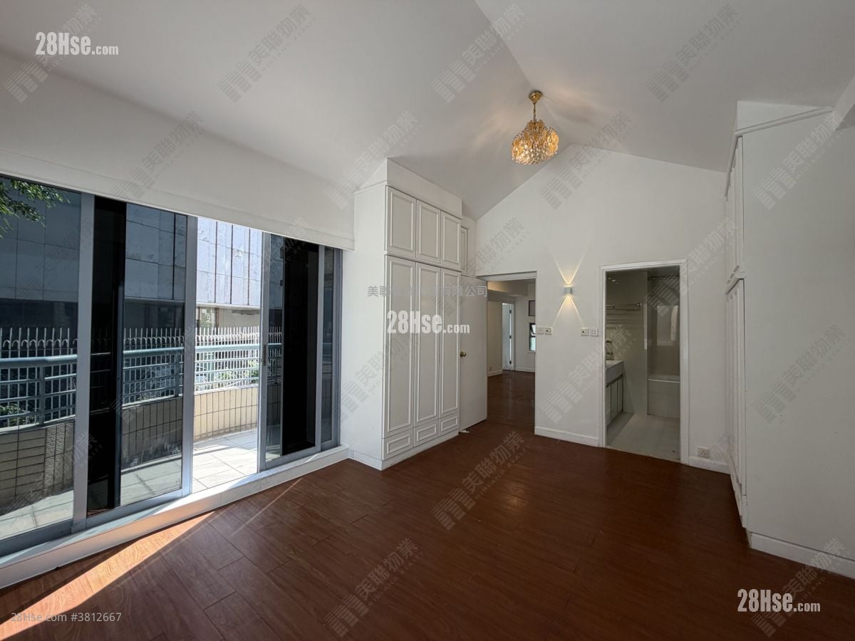 雅阁花园 售盘 3 房 , 2 浴室 1,696 平方尺