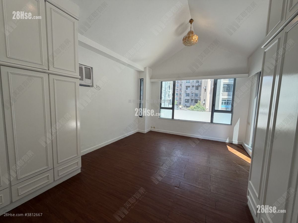 雅阁花园 售盘 3 房 , 2 浴室 1,696 平方尺