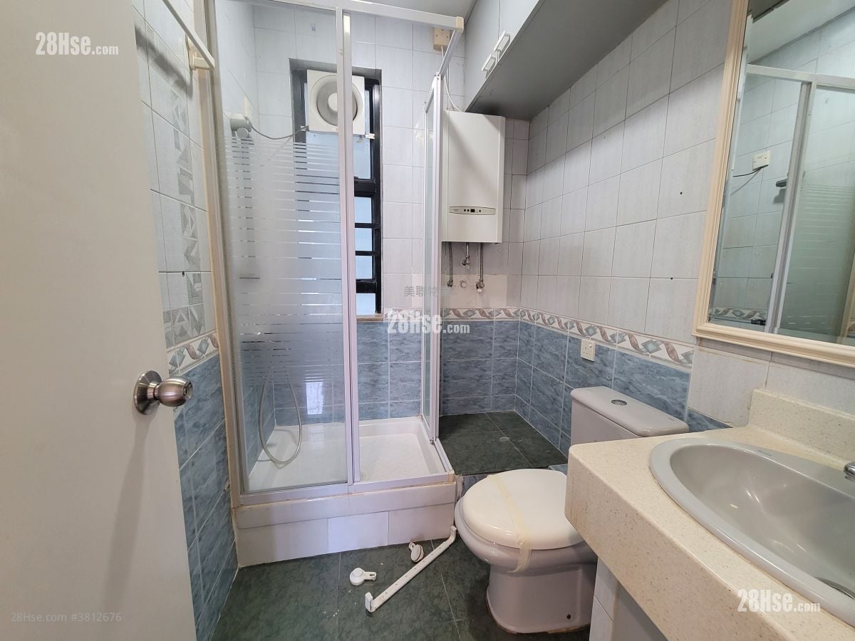 湾景花园 售盘 3 房 , 2 浴室 708 平方尺