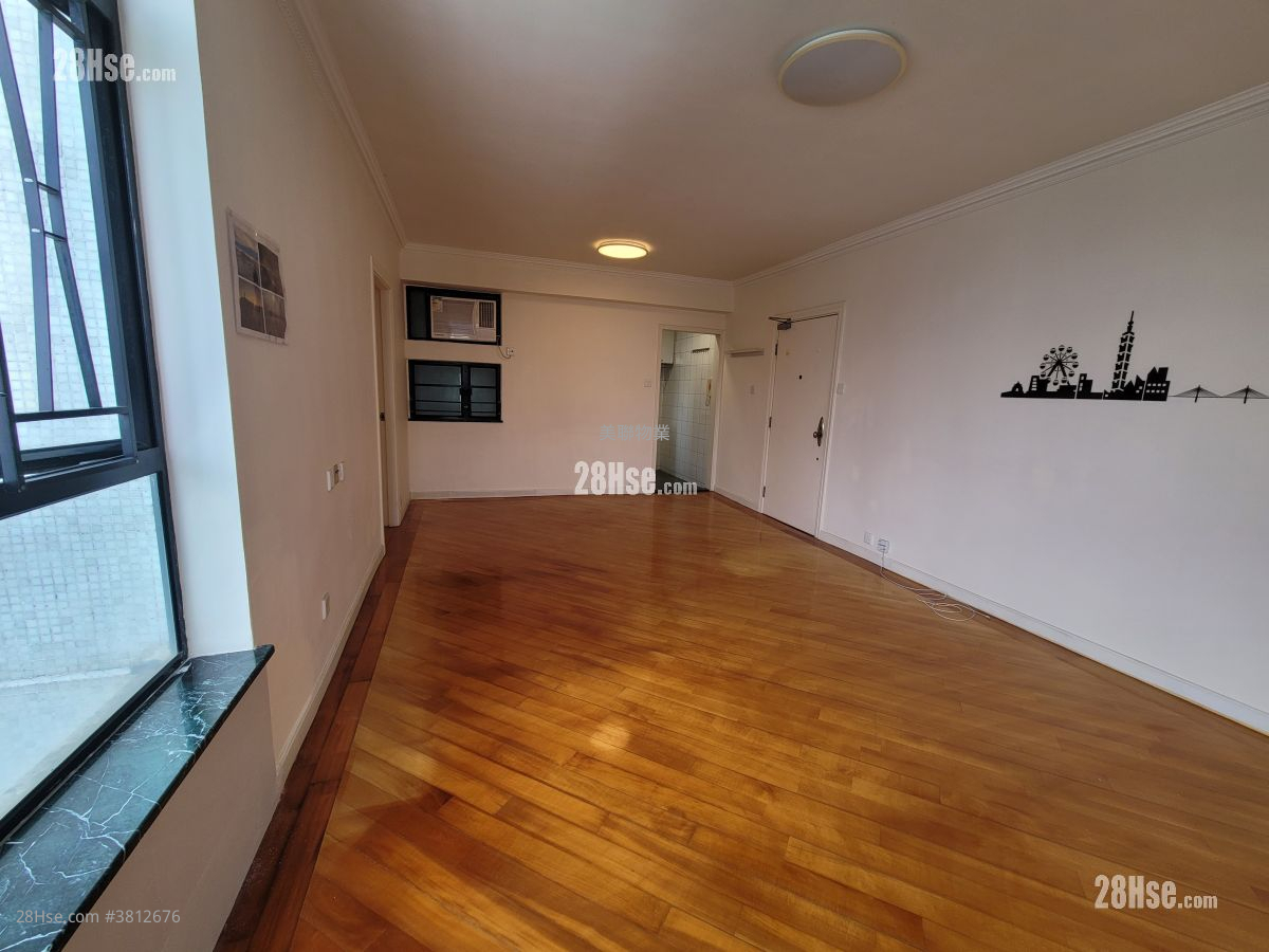 湾景花园 售盘 3 房 , 2 浴室 708 平方尺