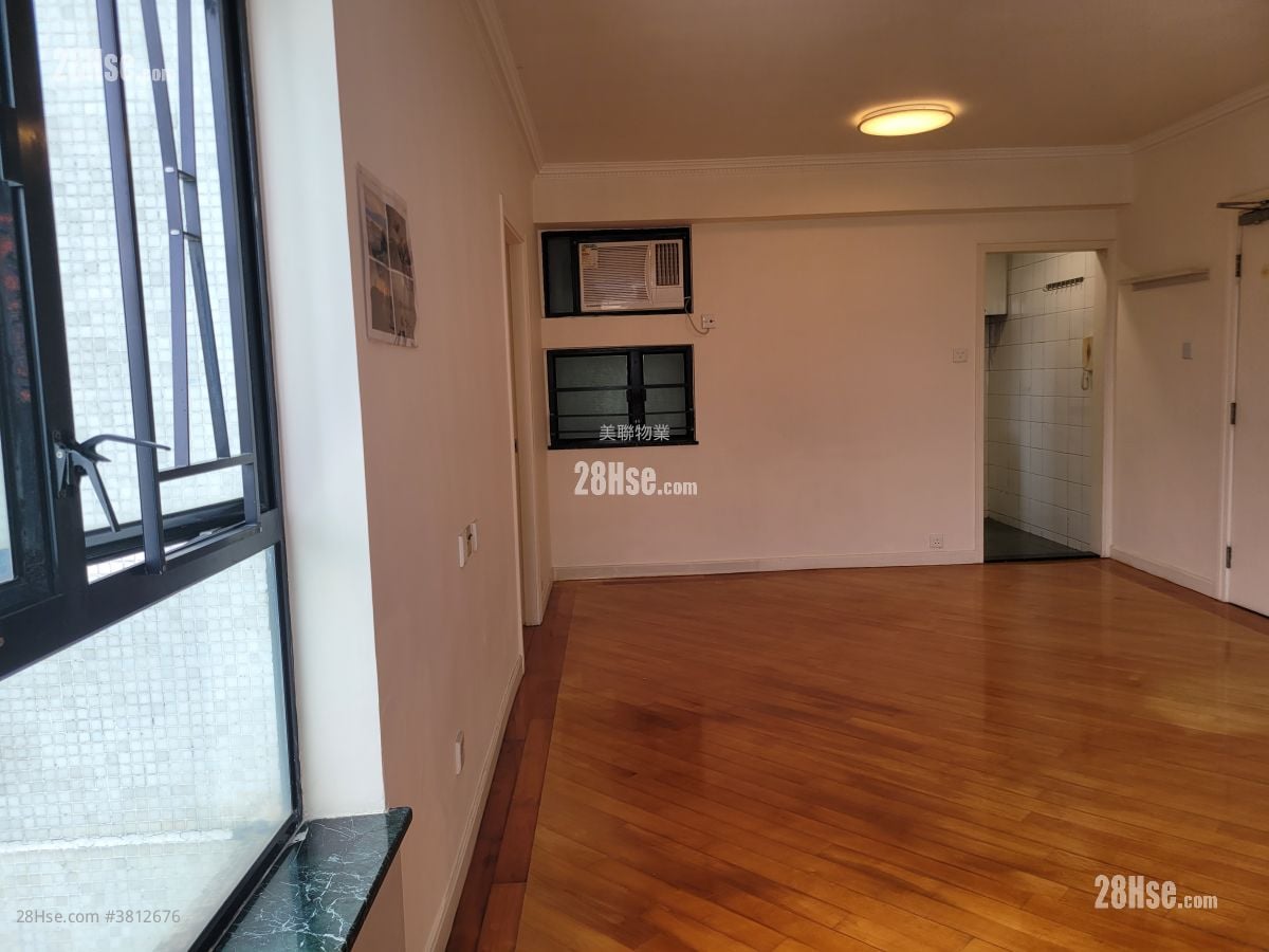 湾景花园 售盘 3 房 , 2 浴室 708 平方尺